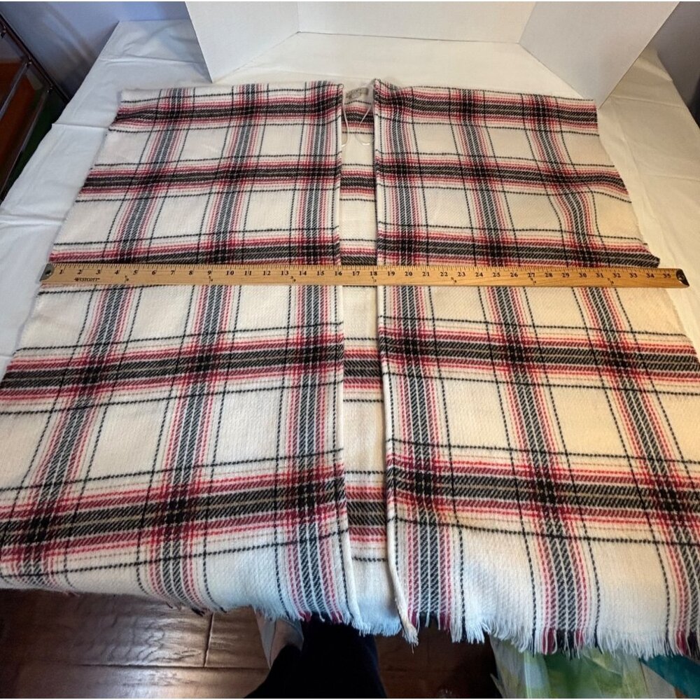 Loft Women's Size M/L Plaid Wrap Soft Poncho With Frayed Hem Red Cream Black - Picture 8 of 9